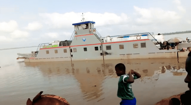 Dambai ferry
